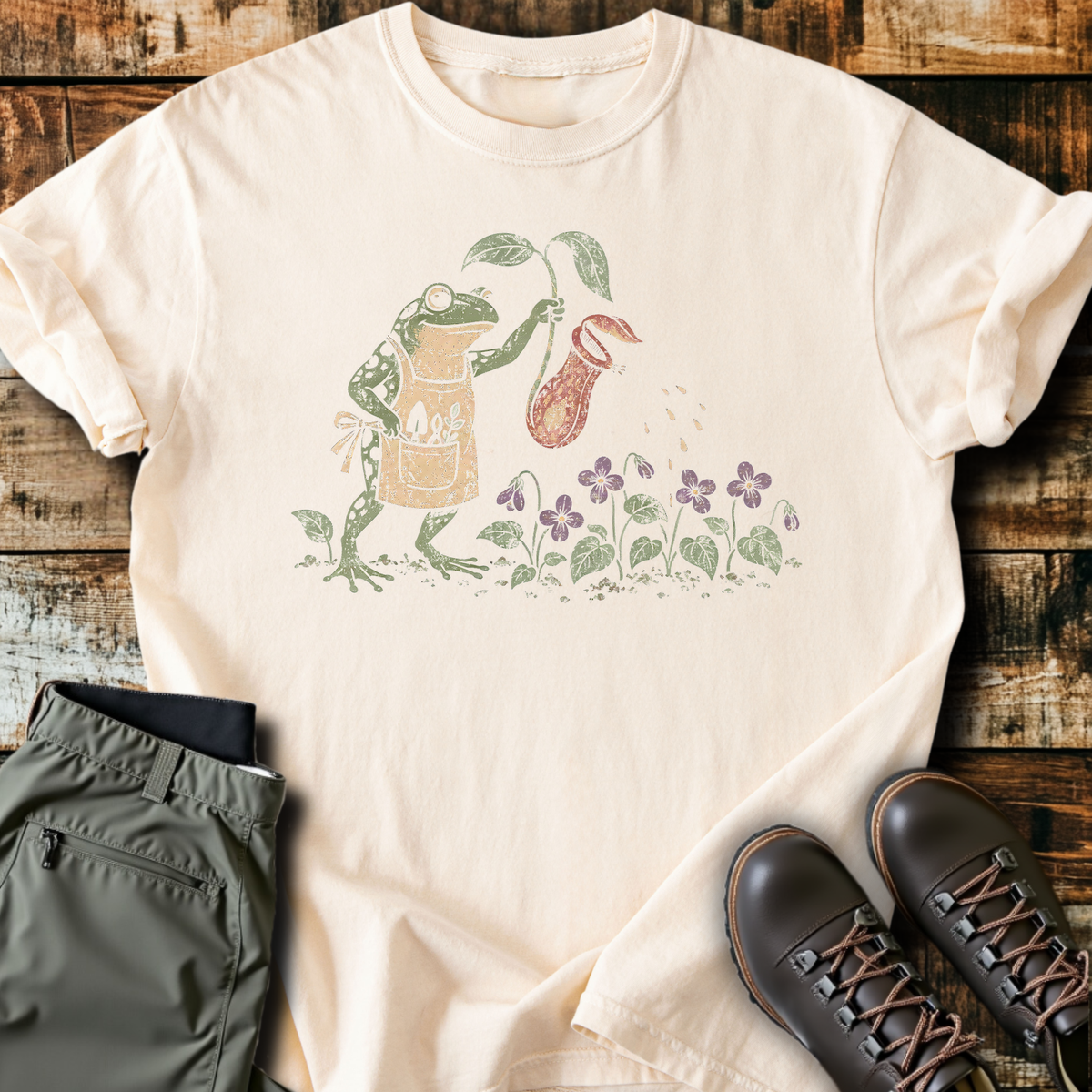Frog Gardener T-Shirt product image 7