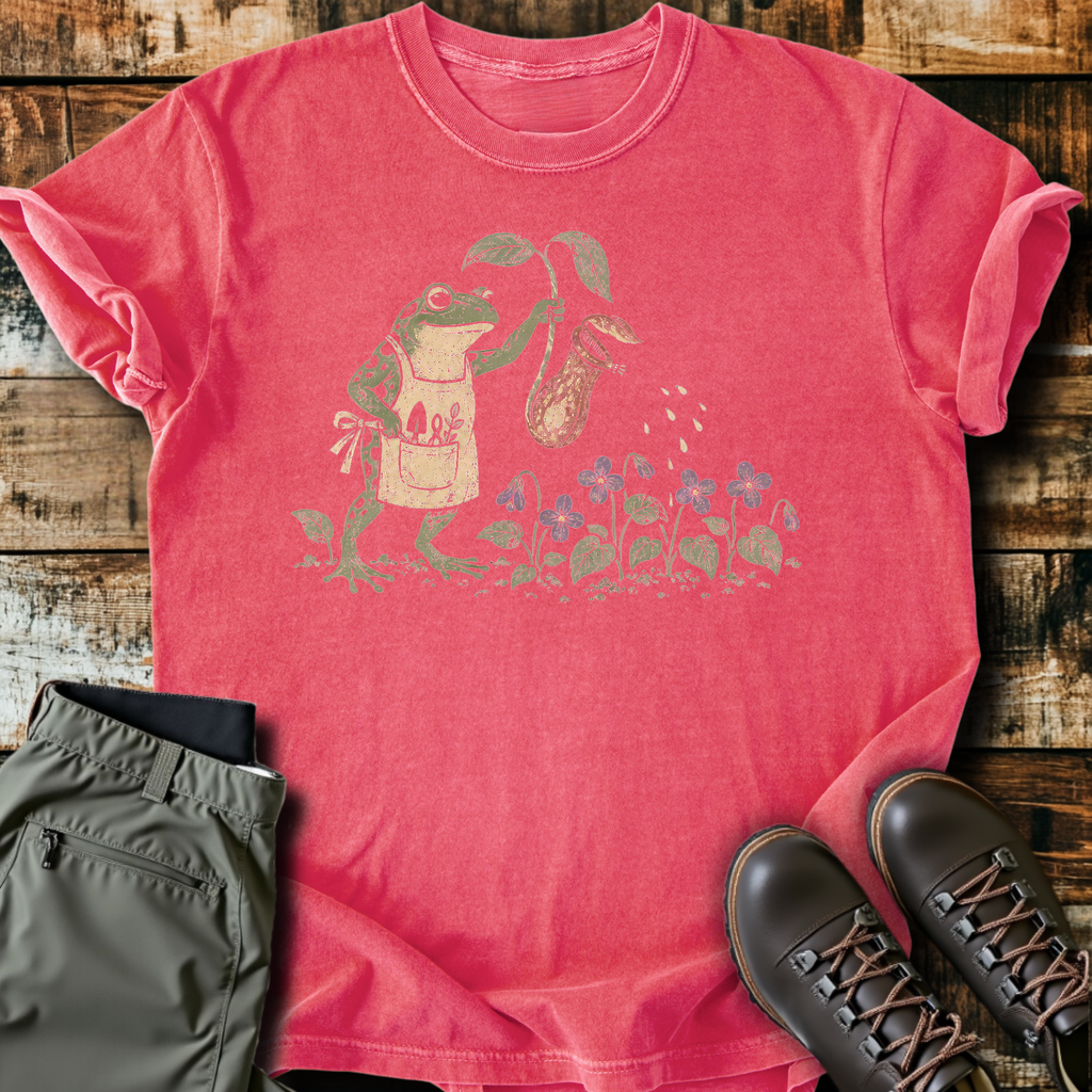Frog Gardener T-Shirt product image 8